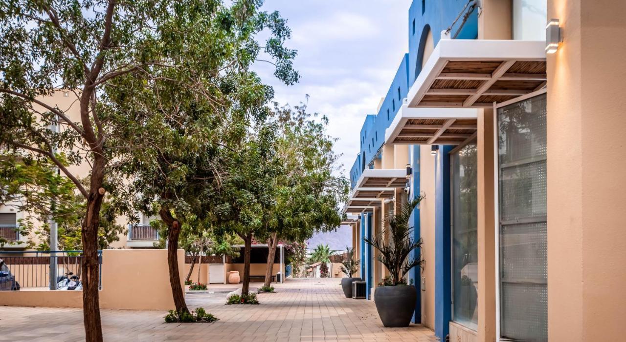 Almogim Suites Eilat Hotel (Adults Only) Eksteriør billede