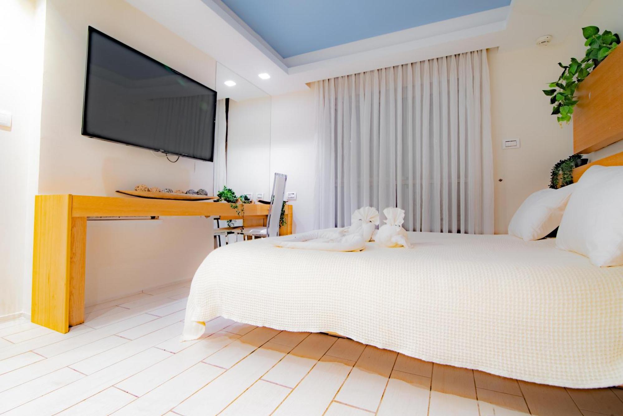Almogim Suites Eilat Hotel (Adults Only) Eksteriør billede