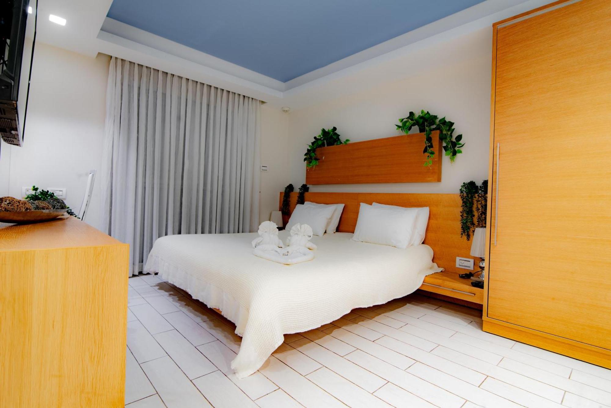 Almogim Suites Eilat Hotel (Adults Only) Eksteriør billede